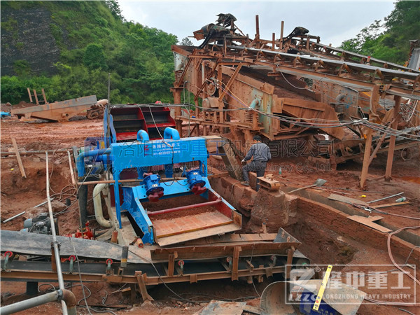 輪斗式洗砂機(jī)處理量大嗎