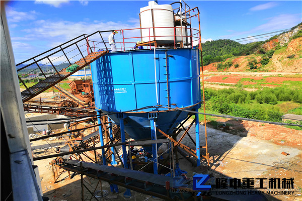 日產(chǎn)1000噸的洗山沙設(shè)備價(jià)格是多少？